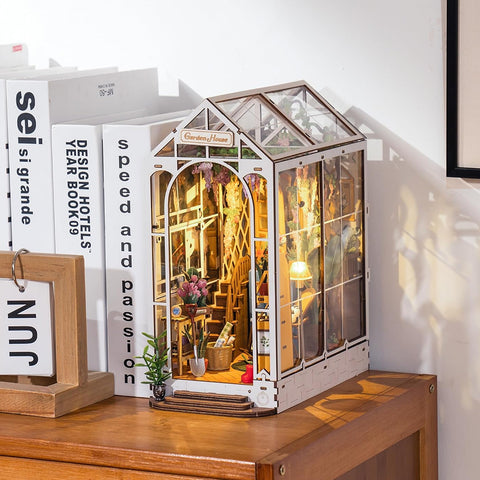 DIY Book Nook Kit - Garden House
