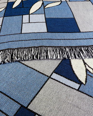 Frank Lloyd Wright Waterlilies Tapestry Throw Blue