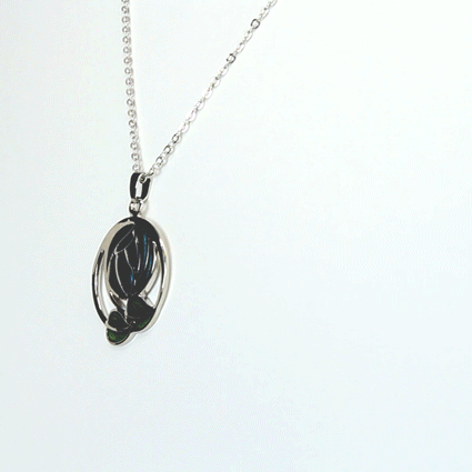 Rose Coiled Pendant Necklace 360