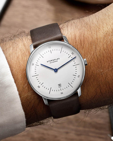 Sternglas Naos White / Brown Watch, style shot 3