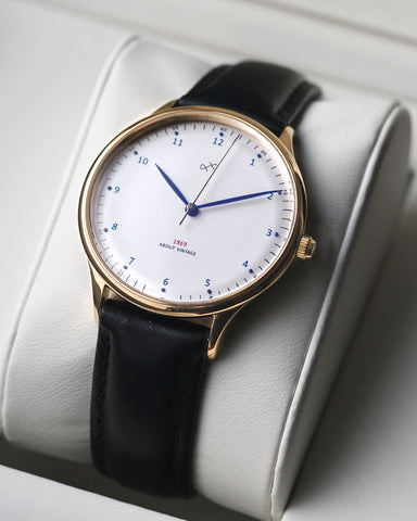 About Vintage 1969 Vintage Gold / White Watch Style Shot 1